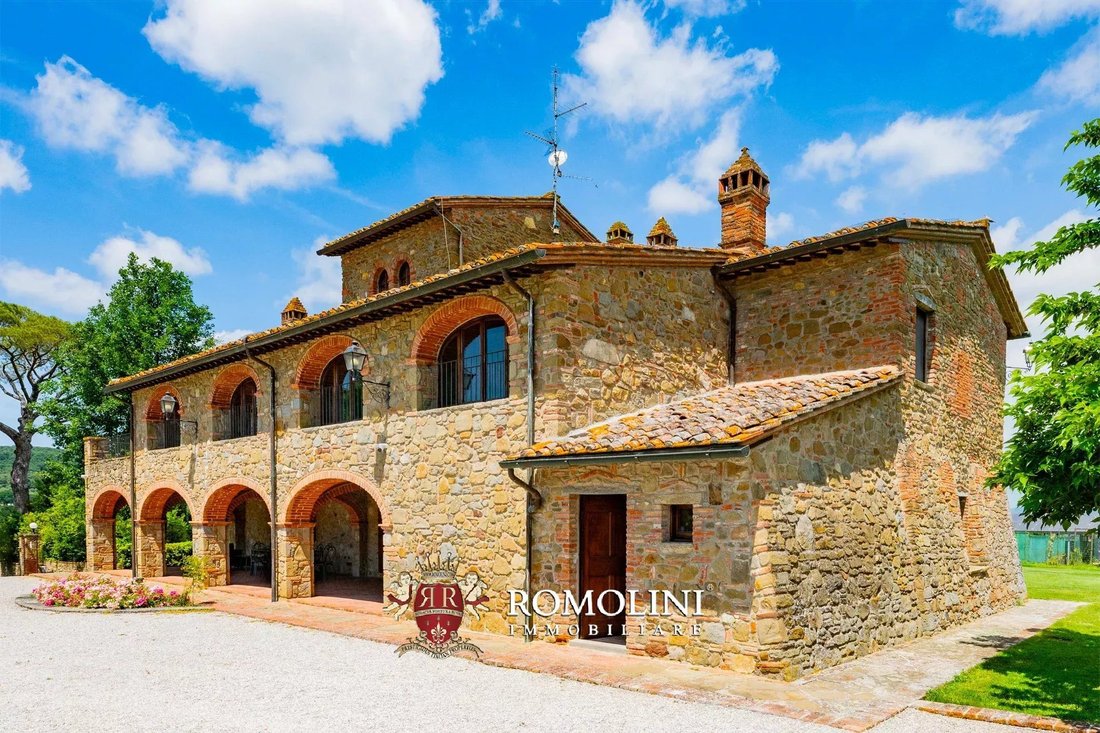 Villa in Lucignano, Tuscany, Italy 4 - 15665300