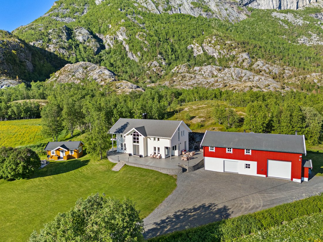 Farm Ranch in Kjerringøy, Nordland, Norway 1 - 18289314