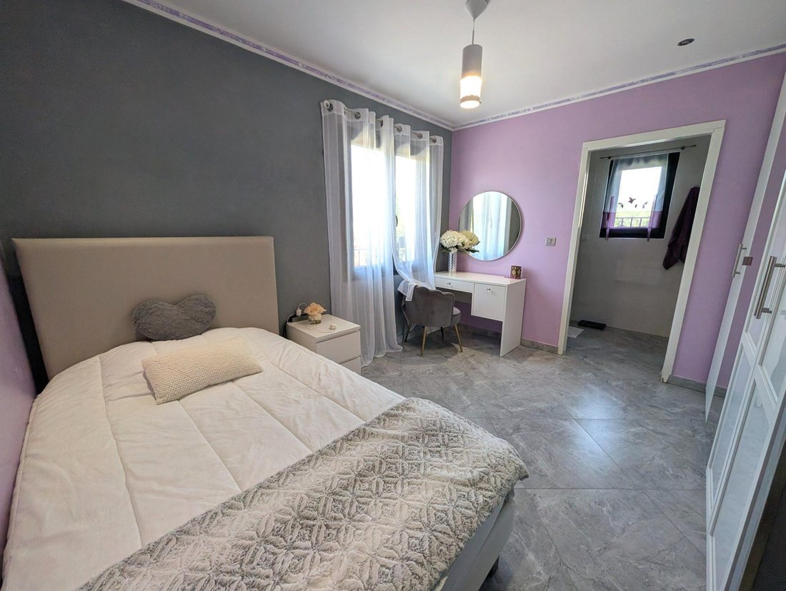 House in Les Clayes-sous-Bois, Ile-de-France, France 5 - 18276510