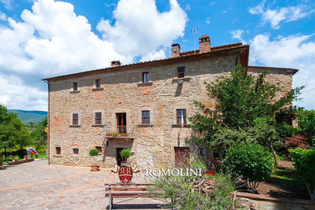 Villa in Montanare, Cortona, Tuscany 3 - 15665790