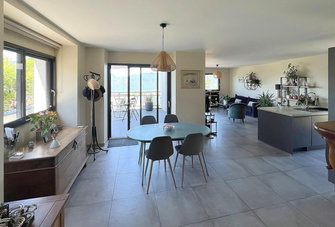 Apartment in Pugny-Chatenod, Auvergne-Rhône-Alpes, France 4 - 18010582