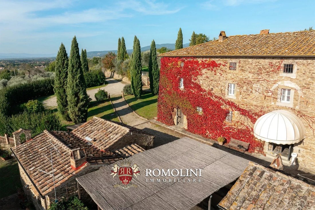 Villa in Giovi-Puglia-Catona, Arezzo, Tuscany 2 - 15665700