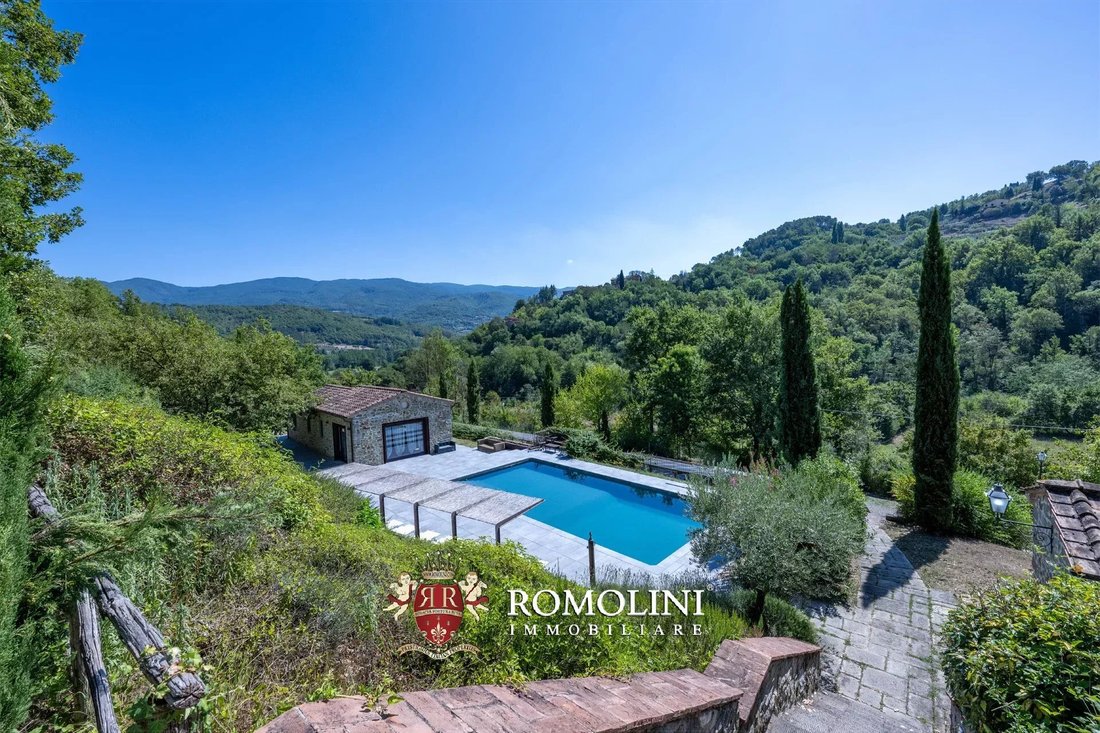 House in Castel Focognano, Tuscany, Italy 2 - 15665753
