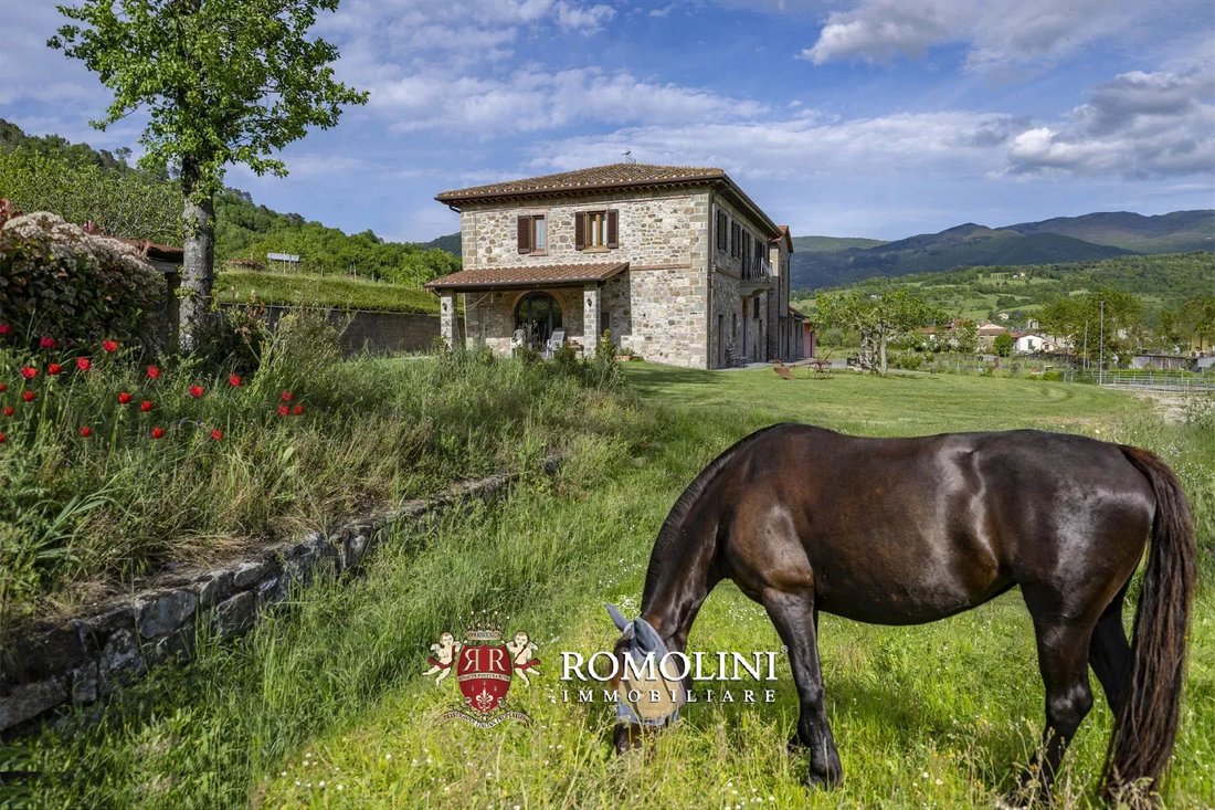 House in Castel Focognano, Tuscany, Italy 1 - 15664566
