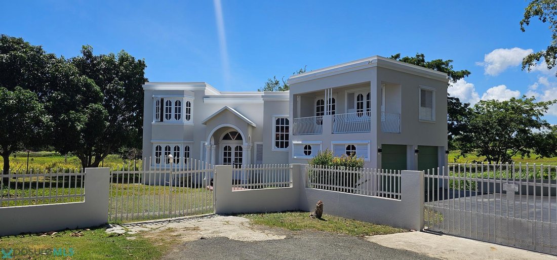 House in Ceiba Alta, Aguadilla, Puerto Rico 1 - 18291122