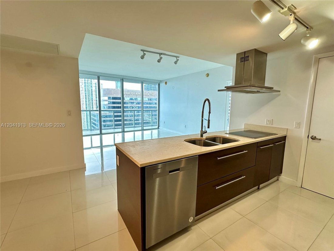 Condo in Miami, Florida, United States 5 - 18282042