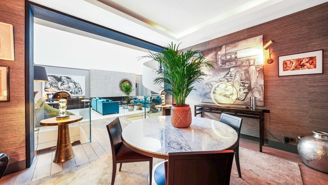 Townhouse in Odéon, Paris 6e Arrondissement, Paris 3 - 18281572