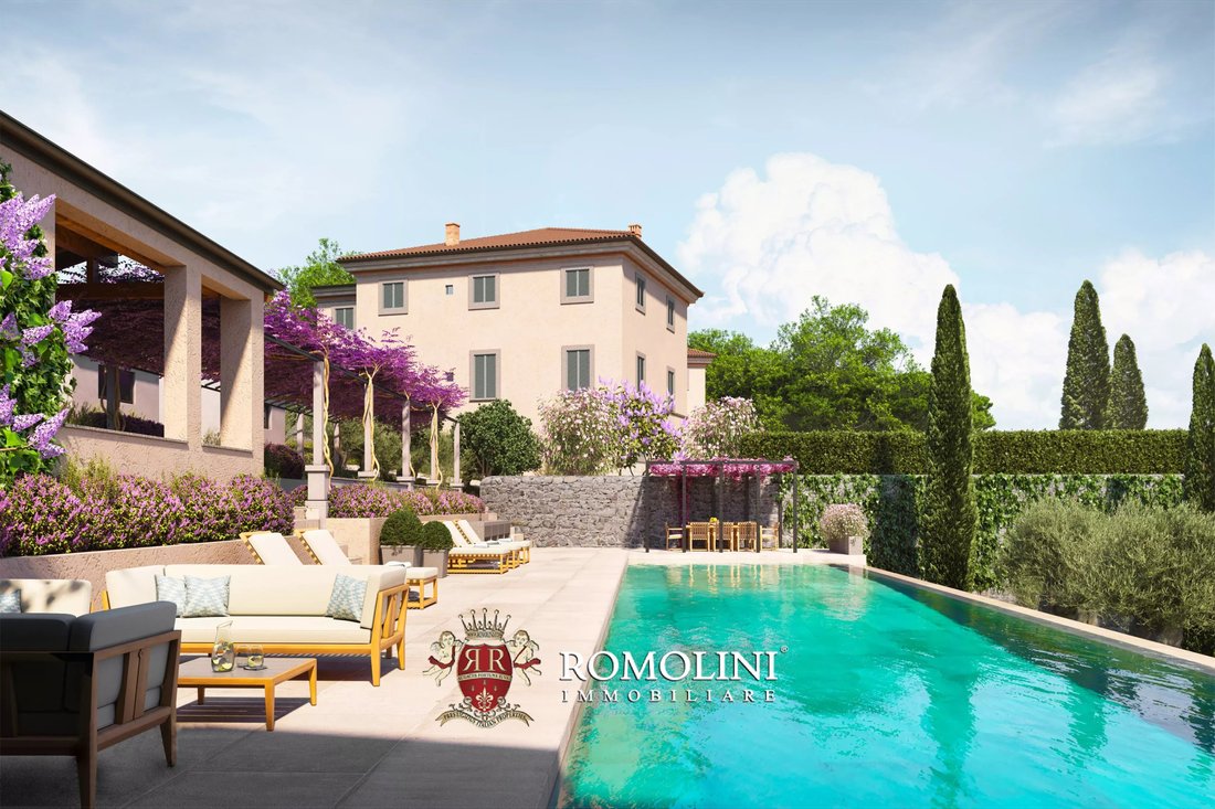 Villa in Saint Peter - Saint Cassian, Lucca, Italy 1 - 15665884