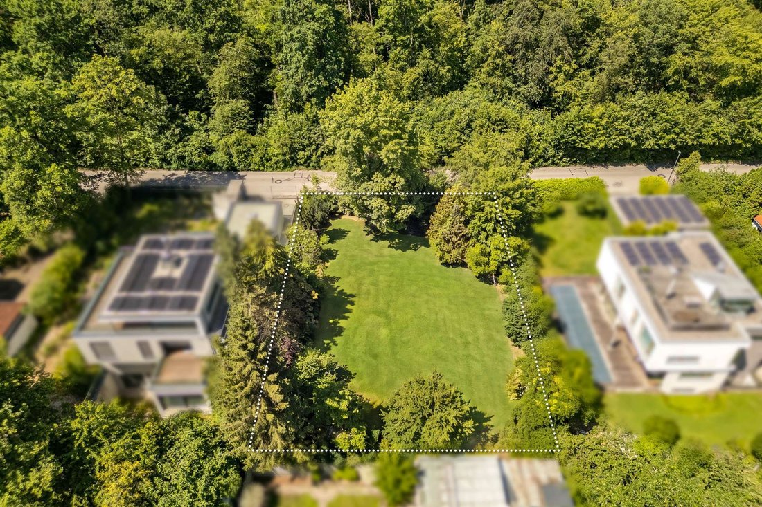 Land in Krailling, Bavaria, Germany 1 - 18280402