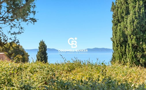Apartment in Rayol-Canadel-sur-Mer, Provence-Alpes-Côte d'Azur, France 1