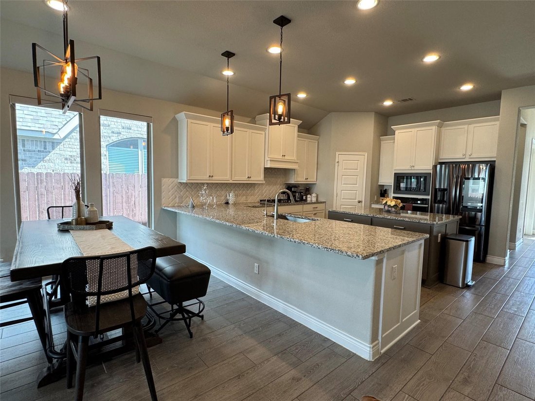 House in Leander, Texas, United States 5 - 18284771