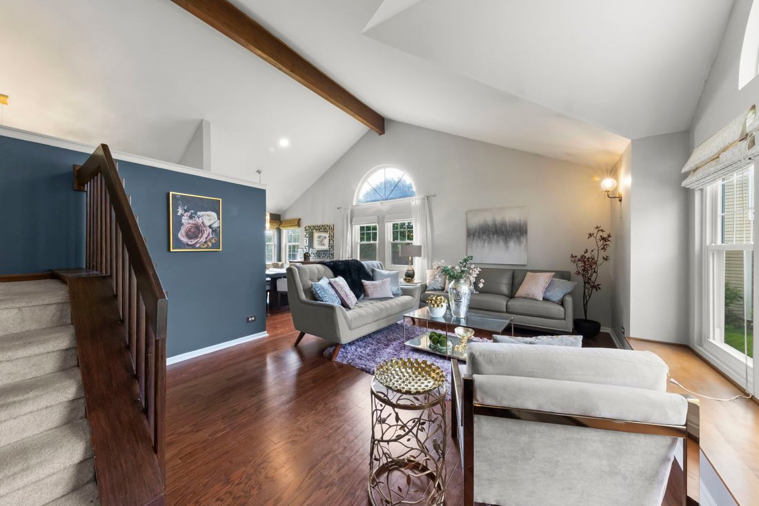 House in Aurora, Illinois, United States 3 - 18285821