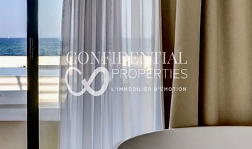 Villa in Six-Fours-les-Plages, Provence-Alpes-Côte d'Azur, France 2