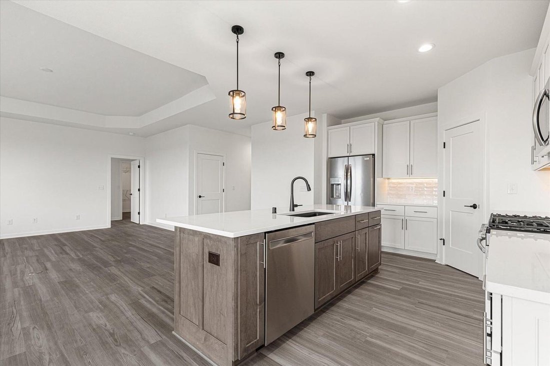 House in Pewaukee, Wisconsin, United States 3 - 18284387