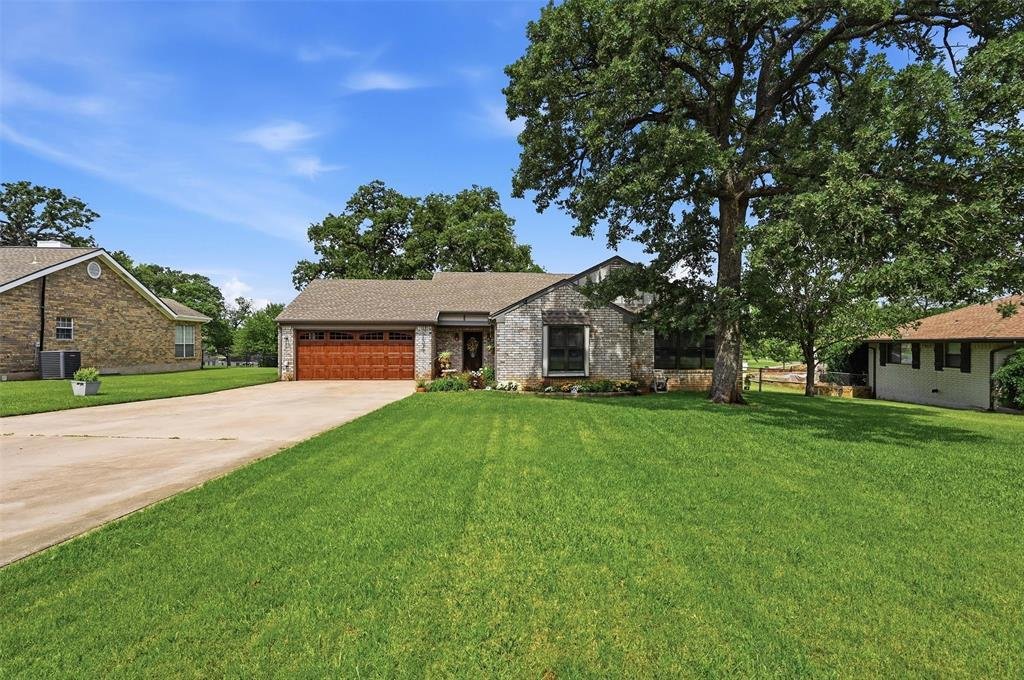 House in Gainesville, Texas, United States 5 - 18285708