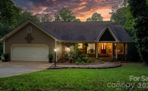 House in Sherrills Ford, North Carolina, United States 1