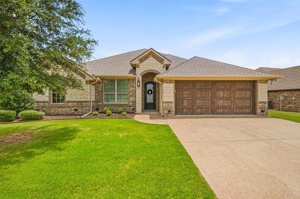 House in Granbury, Texas, United States 1 - 18281772