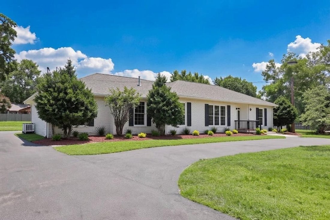 House in Hendersonville, Tennessee, United States 1 - 18280709