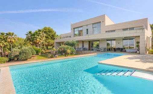 Villa in Palma, Balearic Islands, Spain 1