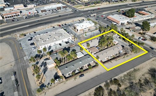Apartment in Apple Valley, California, United States 1