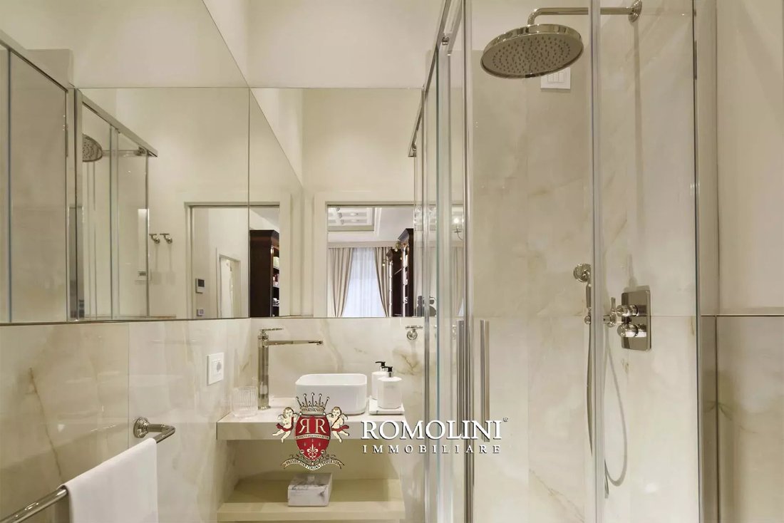 Apartment in Center, Florence, Tuscany 5 - 15664557