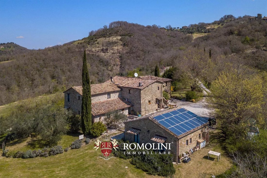 House in Umbertide, Umbria, Italy 2 - 15663684