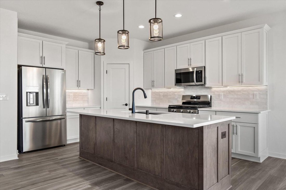 House in Pewaukee, Wisconsin, United States 2 - 18284387