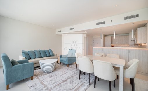 Apartment in Jumeirah Beach Residence, Dubai, United Arab Emirates 1