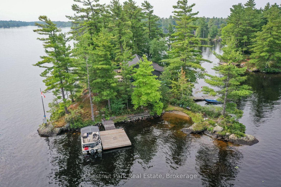 House in Gravenhurst, Ontario, Canada 3 - 17470040