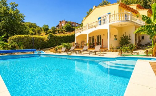 Villa in Les Adrets-de-l'Estérel, Provence-Alpes-Côte d'Azur, France 1