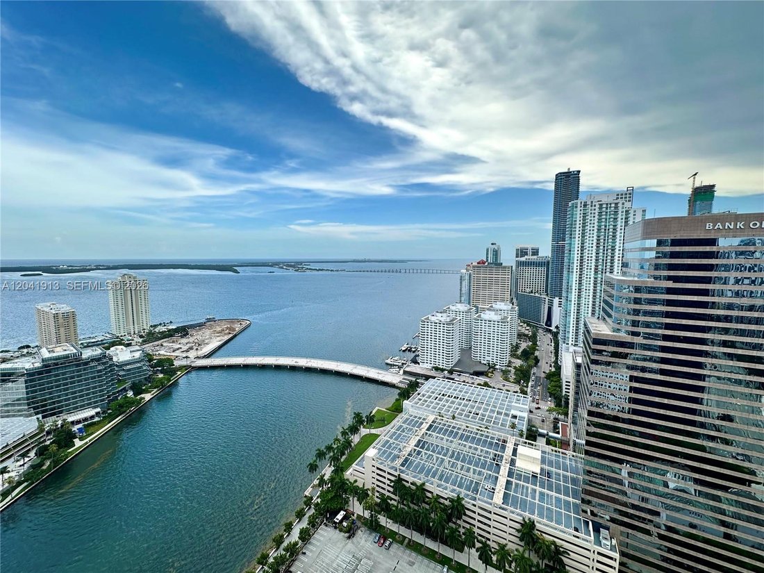 Condo in Miami, Florida, United States 1 - 18282042