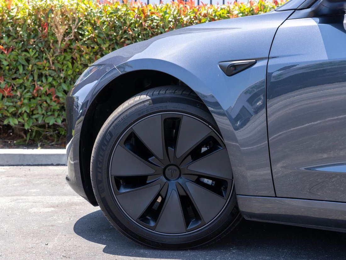 Sedan in Azusa, CA, United States 5 - 18269389