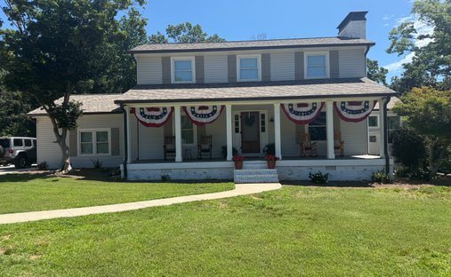 House in Gainesville, Georgia, United States 1