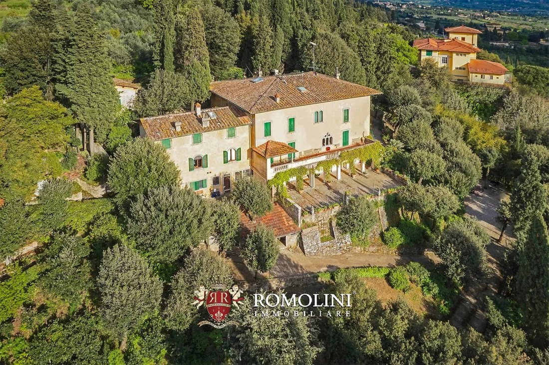 Villa in Fiesole, Tuscany, Italy 4 - 15665812
