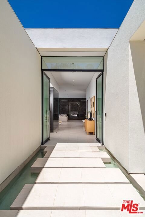 House in Beverly Hills, California, United States 4 - 18290942
