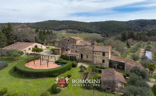 Tenuta a Castellina in Chianti, Toscana, Italia 1