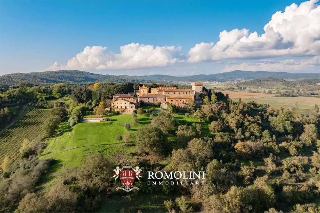 Castle in Rapolano Terme, Tuscany, Italy 5 - 15663441
