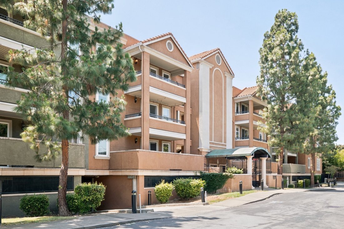 Apartment in San Mateo, California, United States 2 - 18282461