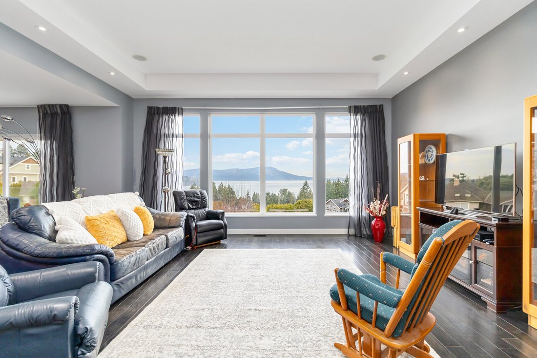 House in Mill Bay, British Columbia, Canada 4 - 17141291