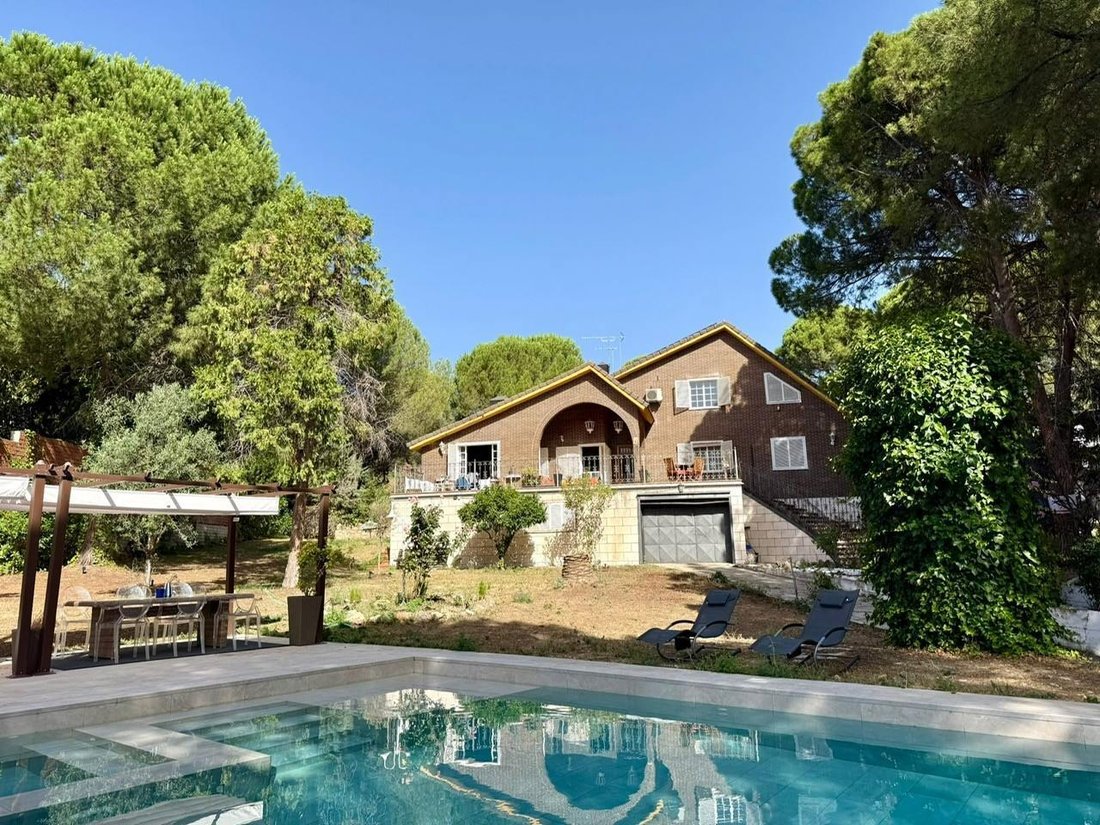 Villa a San Martín de Valdeiglesias, Madrid, Spagna 4 - 18281039