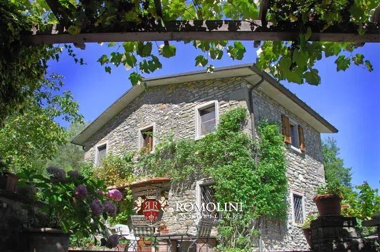 House in Caprese Michelangelo, Tuscany, Italy 1 - 15666398