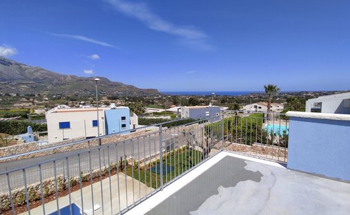 Villa in Castellammare del Golfo, Sizilien, Italien 1