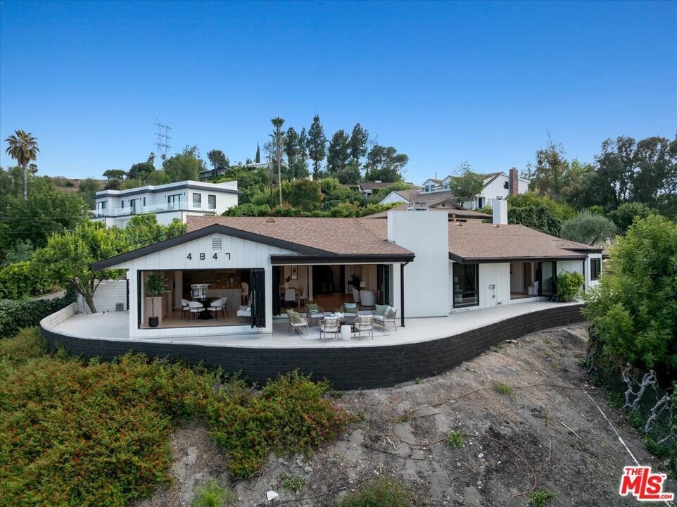 House in Los Angeles, California, United States 2 - 18284222