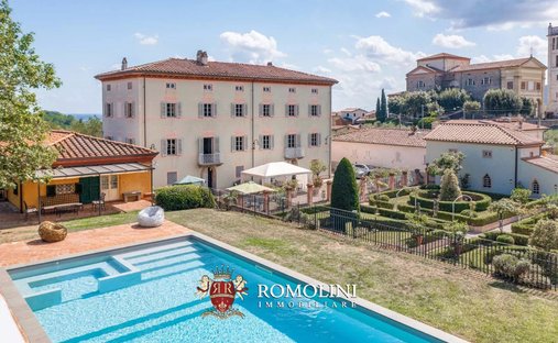 Villa in Historic Center, Lucca, Tuscany 1