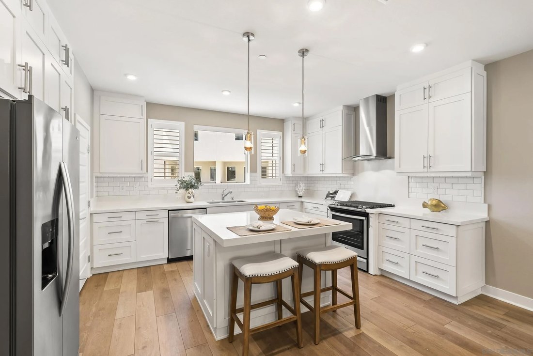 Condo in San Diego, California, United States 1 - 18286480