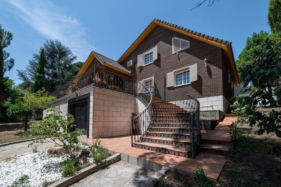Villa in San Martin de Valdeiglesias, Comunidad de Madrid, Spain 3 - 18281039