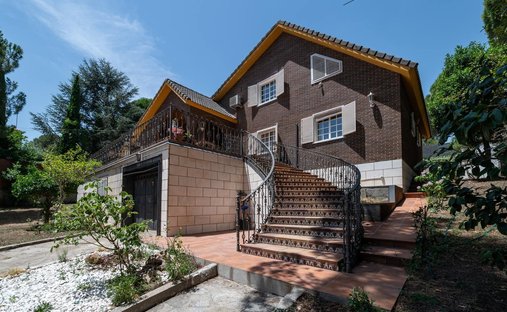 Villa in San Martin de Valdeiglesias, Comunidad de Madrid, Spain 1