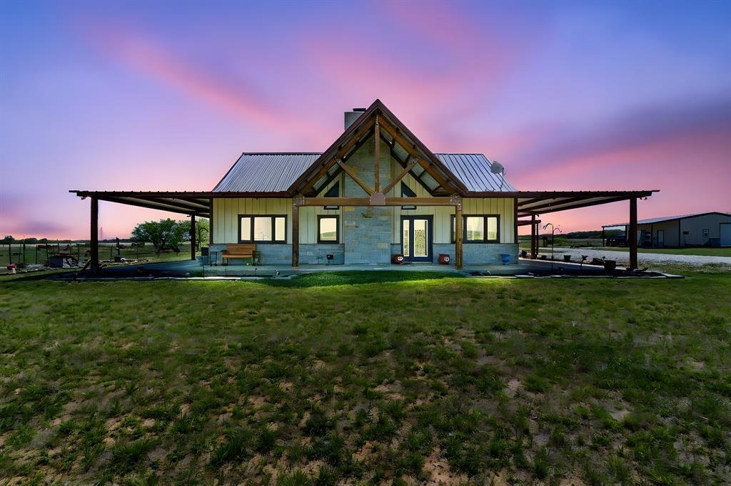 House in Comanche, Texas, United States 1 - 18283224