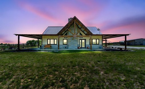 House in Comanche, Texas, United States 1