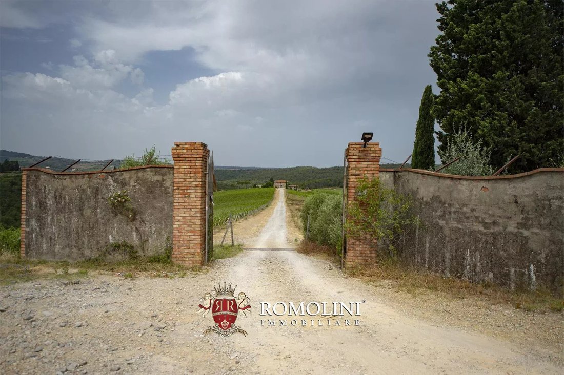 Farm Ranch in Center, Greve in Chianti, Tuscany 5 - 15663174